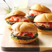 Grilled Veggie Sandwiches with Cilantro Pesto_image