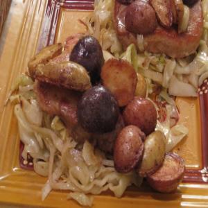 Garlic Pork Cutlets With Buttered Cabbage_image