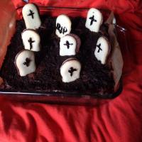 Graveyard Cake for Halloween_image