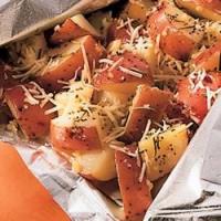Perfect Garlic and Parmesan Potatoes_image