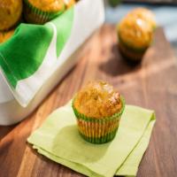 Sunny's Easy Bacon and Cheese Stuffed Corn Muffins with Jalapeno Jelly Glaze image