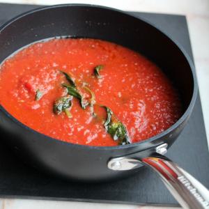 Sugo di Pomodoro (Authentic Italian Tomato Sauce)_image