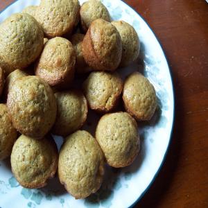 Mini Mocha Macadamia Muffins_image