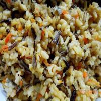 Long grain and wild rice with veggies_image