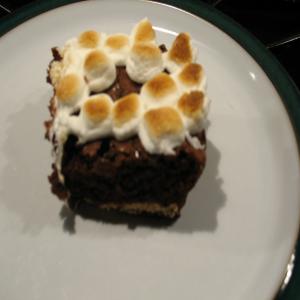 S'mores Brownie Squares_image