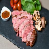 Simple Grilled Tri-Tip Steak_image