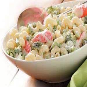 Flavorful Crab Pasta Salad Recipe_image