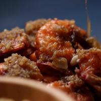 Hawaiian Garlic Shrimp Recipe by Tasty_image