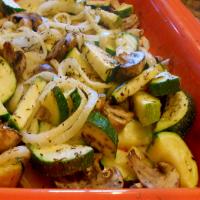 Roasted Zucchini, Mushrooms, and Onions_image