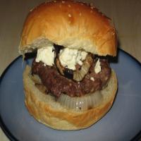 Grilled Onion Cheeseburgers_image