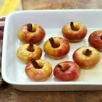 Baked Apples with Cinnamon image