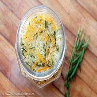 Rosemary, Orange & Thyme Flavored Herb Salt_image