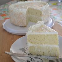Fresh Coconut Layer Cake_image