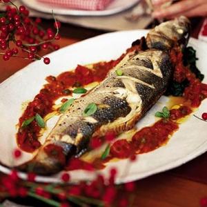 Braised sea bass with spinach_image