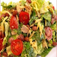 Mexican Salad With Avocado Dressing_image