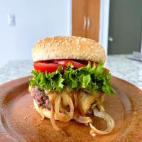 Smash Burgers with Griddled Onions and Spicy Special Sauce_image