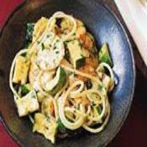 Spaghetti with Grilled Shrimp, Zucchini and Salsa Verde_image
