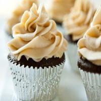 Chocolate Stout Cupcakes with Irish Cream Buttercream_image