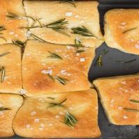 Buttery Rosemary Rolls_image