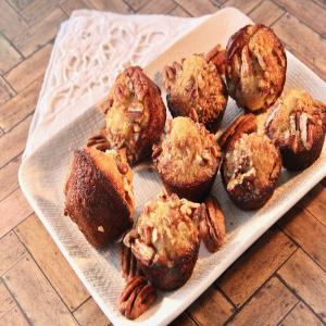 Honey-Pecan Mini Muffins_image