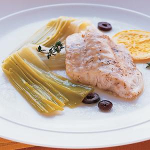 Striped Bass with Braised Leeks, Orange, and Thyme_image