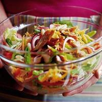 10-minute tuna & bean salad image
