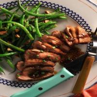 Seared Duck Breast with Fig Sauce_image