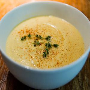 Low Carb Cauliflower Cheddar Soup Recipe - (4.4/5)_image