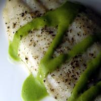 Halibut With Herb Sauce_image