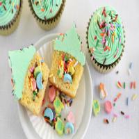 Surprise-Inside St. Paddy's Day Cupcakes_image