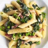 Bacon, spinach & gorgonzola pasta image