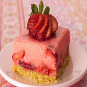 Triple-Strawberry Dessert image