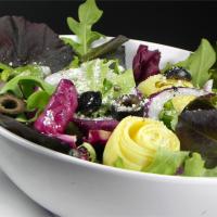 Salad with Artichokes image