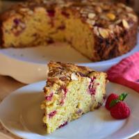 Raspberry-Ricotta Cake with White Chocolate and Almonds_image