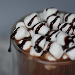 Hot Chocolate: Luxurious Midnight Recipe by Tasty_image