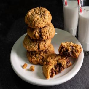 Chocolate Chunk and Chip Cookies_image