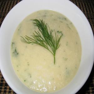 Cauliflower and White Cheddar Soup with Dill_image