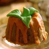 Mini Pumpkin Spice Cakes with Orange Glaze_image
