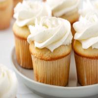 Vanilla Bean Cupcakes_image