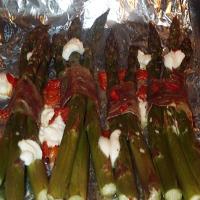 Asparagus Bundles With Prosciutto & Goat Cheese image