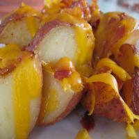 Red Skin Potatoes With Bacon and Cheese_image