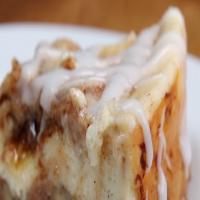 Cinnamon Roll Cheesecake Recipe by Tasty_image