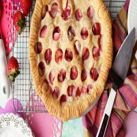 Bubby's Strawberry Rhubarb Pie image