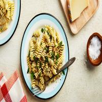 Easy Pasta Salad With Fresh Herbs, Lemon and Garlic_image