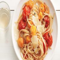Sauteed Tomato and Herb Pasta_image