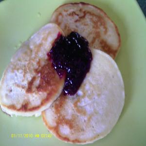 Tiganites: Greek Medallion Pancakes / Fritters image