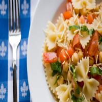 Summer Pasta with Tomatoes and Chick Peas image