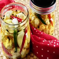 Spicy Pickled Cauliflower_image