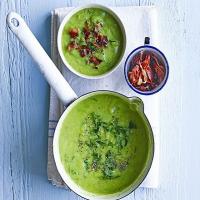 Pea & mint soup with crispy prosciutto strips image