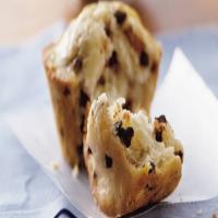 Surprise Chocolate Chip Muffins_image